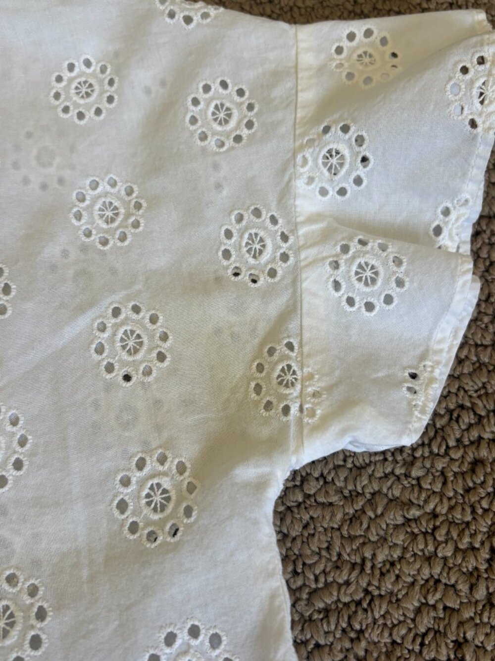 Madewell White Eyelet Ruffle Sleeve Top – Small - Picture 7 of 8